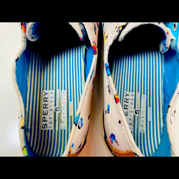 Sperry Top Sider Light Silver with Colorful Beach Umbrellas STS91568 - Picture 9 of 12